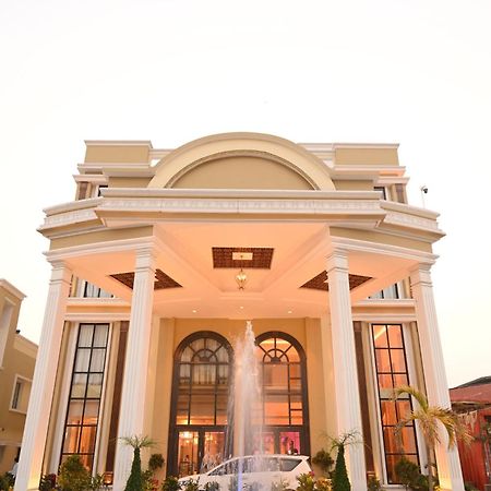 Hotel Krinoscco Ayodhya Extérieur photo